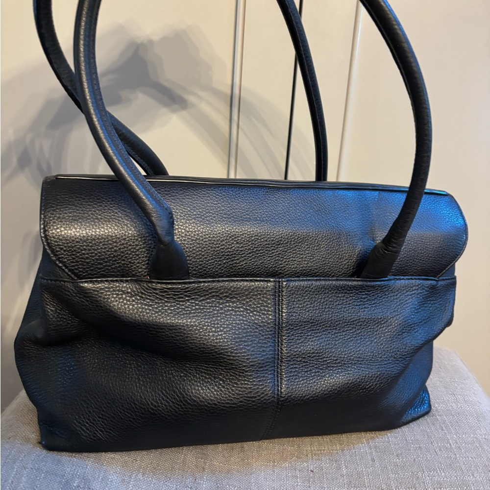 RADLEY London Pebble Leather Shoulder Bag - Burnham Beeches - Black - Picture 3 of 6